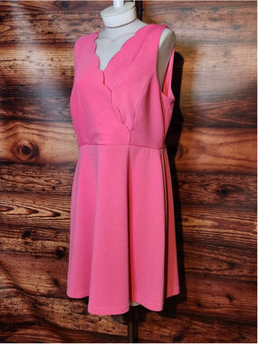 Women's ELLE Pink Sleeveless Scalloped Neck Mini Dress Size 16